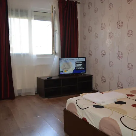 Apartamento Alba 9 *